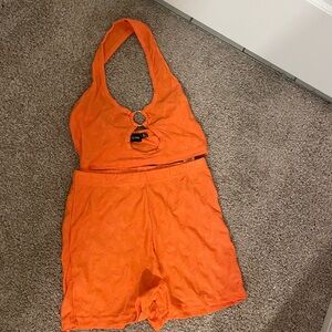 Pretty little thing
CUTE ORANGE TAILGATE/RAVE OUTFIT